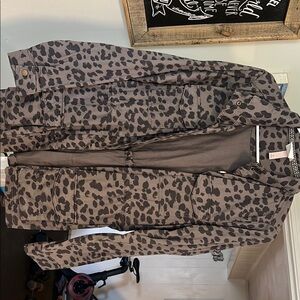 Stylish Leopard Print Women's Jacket